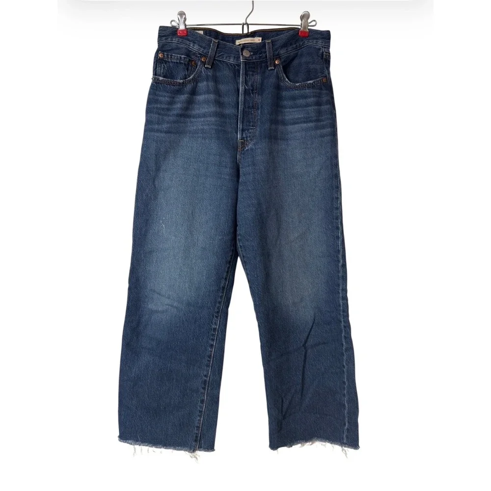 Levis Premium Ribcage Straight Ankle Jeans Blue Denim Button Fly Size 30 Big E - Picture 2 of 11